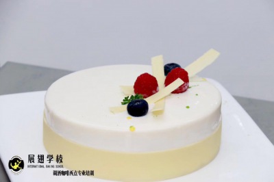 短期西點培訓(xùn)，適合哪些人？